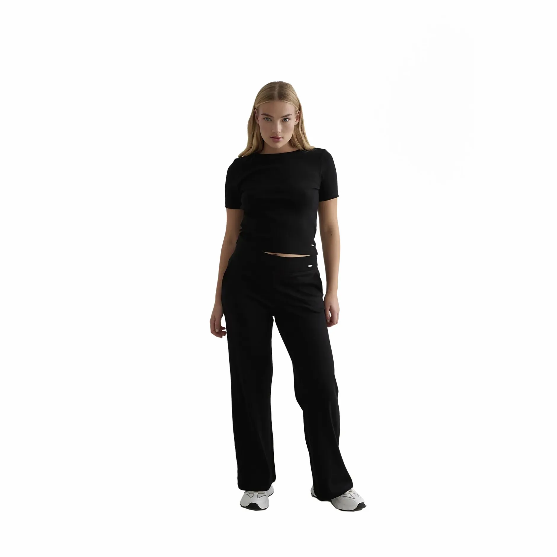 Best AIM´N ease ribbed short sleeve Black
