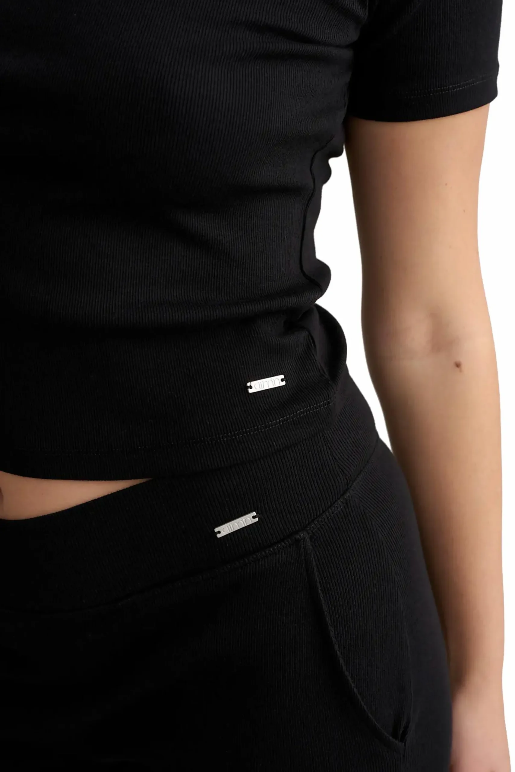Best AIM´N ease ribbed short sleeve Black