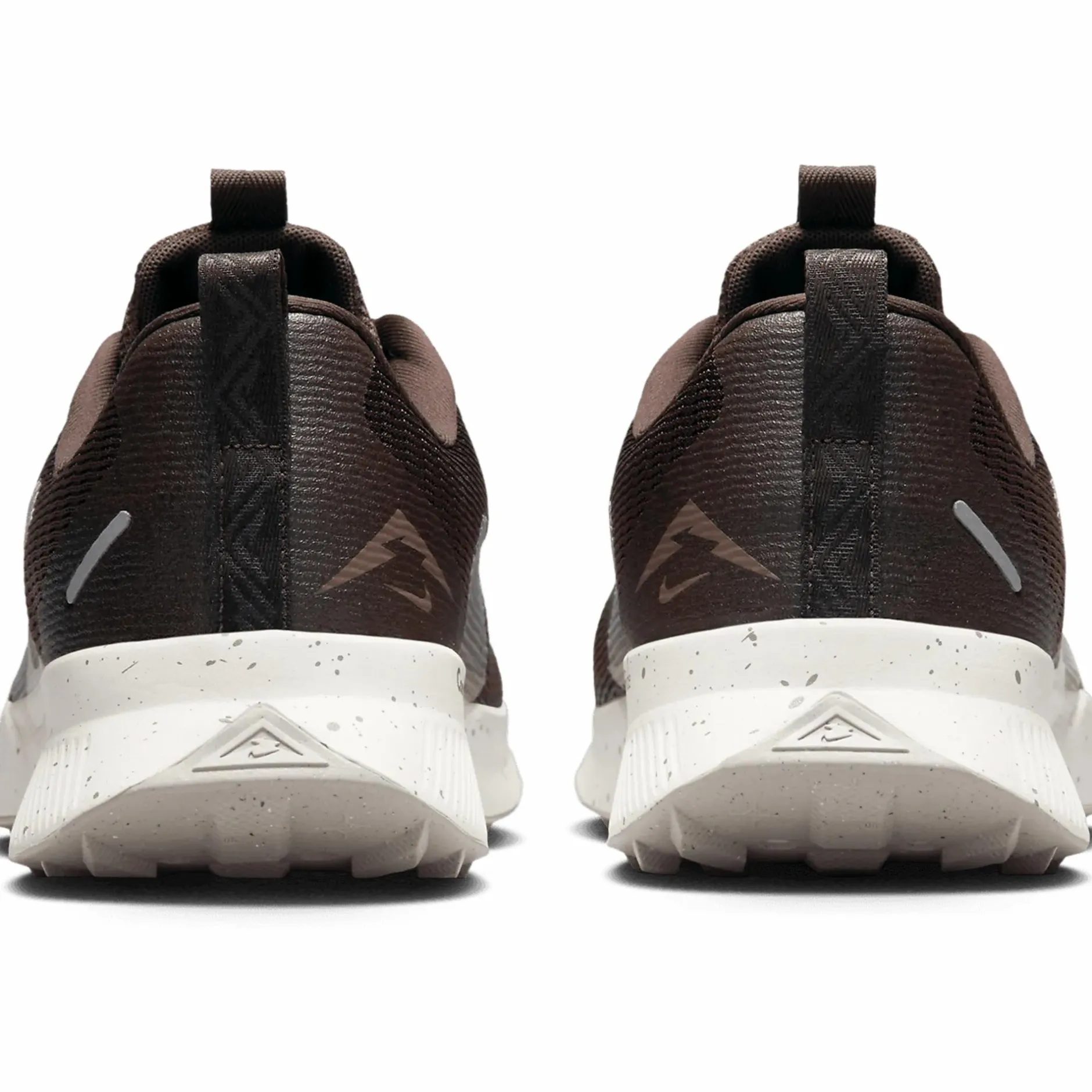 Best NIKE juniper trail 3 men's trail Brown/grey